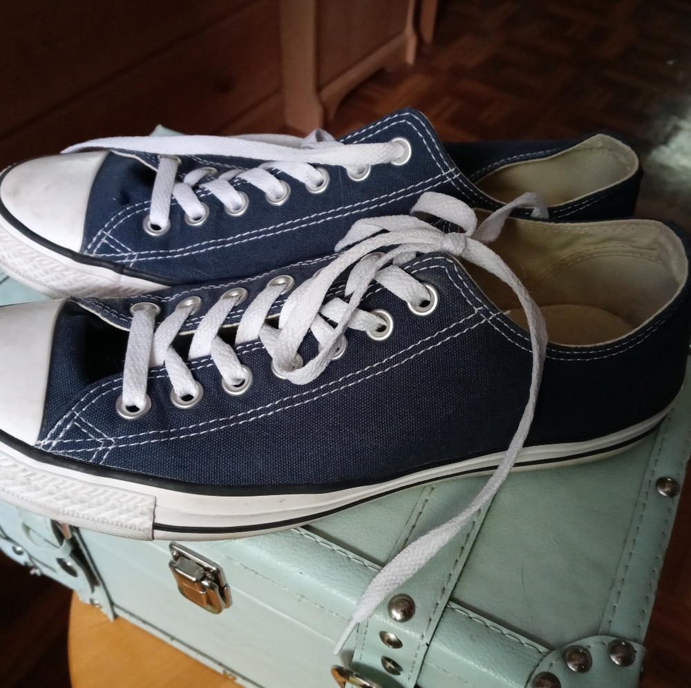 Navy Blue Low Top Converse